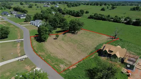 3089 Buck Ave, Springdale, AR 72762