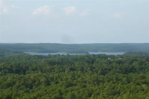 10 Marion County 8072, Flippin, AR 72634