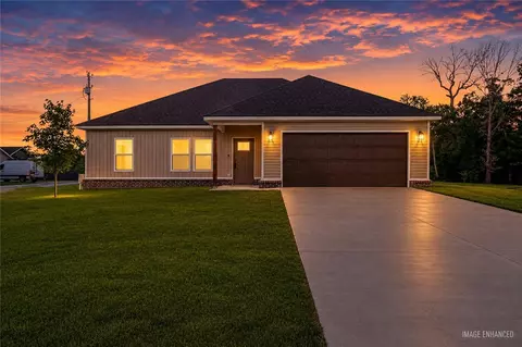 2 Wendike Ln, Bella Vista, AR 72715