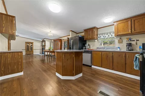 4522 Persimmon Pt, Lead Hill, AR 72644 photo 10
