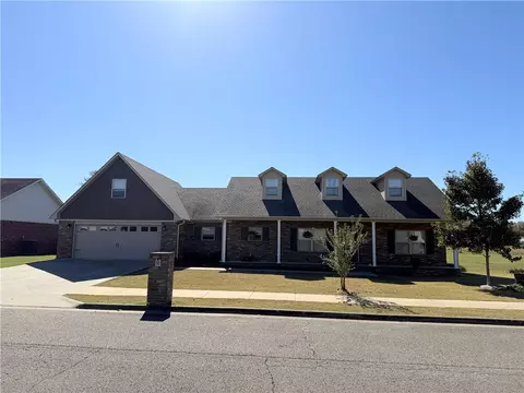 111 Sioux St, Clarksville, AR 72830