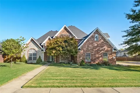 3100 NW Alberta St, Bentonville, AR 72712