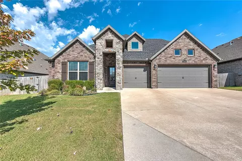 4102 SW Wheatgrass Blvd, Bentonville, AR 72713