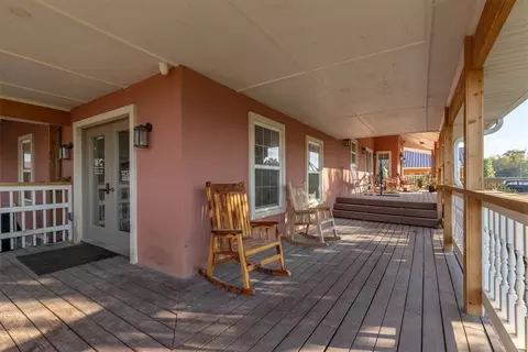 Exterior - 5475 Colvin Pl, Lowell, AR 72745 photo 6 of 8