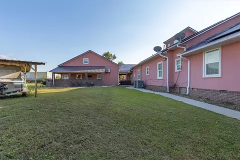 Exterior - 5475 Colvin Pl, Lowell, AR 72745 photo 8 of 8