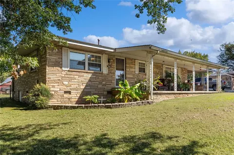 302 306 Commercial, Ozark, AR 72949