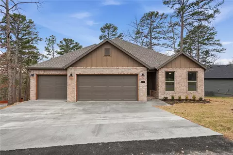 1 Clun Ln, Bella Vista, AR 72714