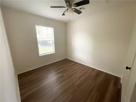 Bedroom - 304 N 5th St, Jay, OK 74346 photo 9 of 17