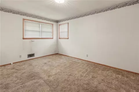Bedroom - 119 Carr Ct, Harrison, AR 72601 photo 5 of 5