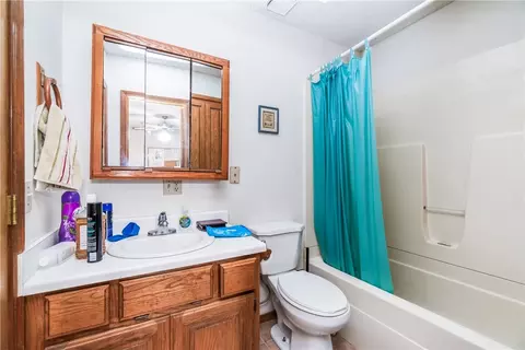 Bath - 9379 Technology Dr, Rogers, AR 72756 photo 2 of 2