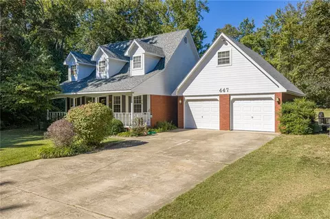Exterior - 447 Thicksten Dr, Alma, AR 72921 photo 4 of 15