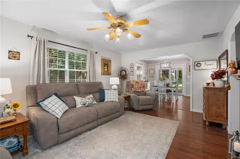 Living - 447 Thicksten Dr, Alma, AR 72921 photo 1 of 1