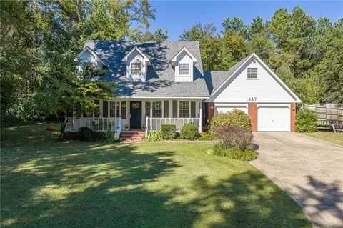 Exterior - 447 Thicksten Dr, Alma, AR 72921 photo 2 of 15