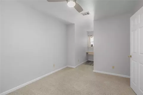 Bedroom - 447 Thicksten Dr, Alma, AR 72921 photo 6 of 8