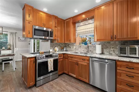 Kitchen - 447 Thicksten Dr, Alma, AR 72921 photo 1 of 1