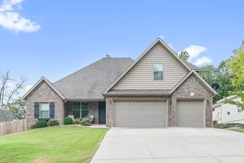 6 Carole Rae Ln, Bella Vista, AR 72714