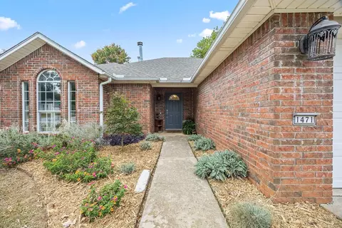 1471 Genoa Ave, Fayetteville, AR 72704