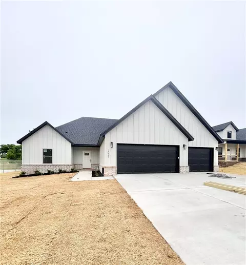 2221 Crane Ave, Pea Ridge, AR 72751