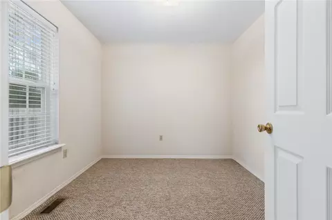 1119 Walnut St, Harrison, AR 72601 photo 14