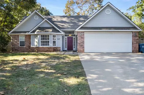 127 Rillington Dr, Bella Vista, AR 72714