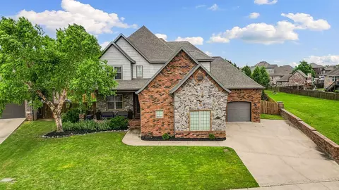 4602 Willow Rdg, Rogers, AR 72758