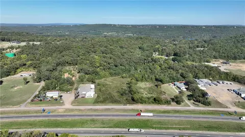 Furniture Road, Russellville, AR 72802