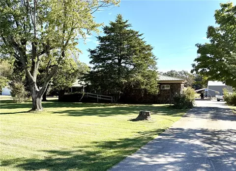 12856 Bush Valley Rd, Lincoln, AR 72744
