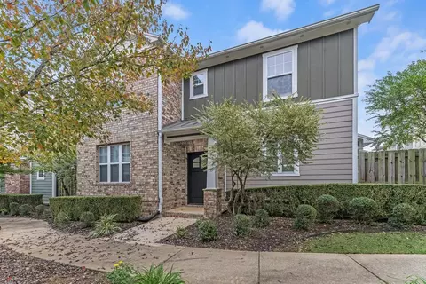 4287 N Blossom Ct, Fayetteville, AR 72703