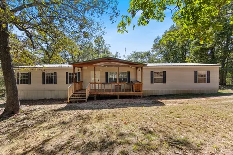 21577 Fern Rd, Elkins, AR 72727