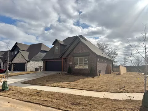 3107 SW Sandalwood Ave, Bentonville, AR 72713