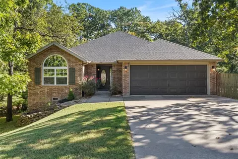16 Balsham Ln, Bella Vista, AR 72714