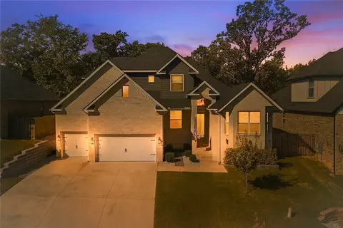 1903 NE Steinbeck Dr, Bentonville, AR 72712