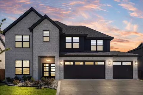 6711 SW Brilliance Ter, Bentonville, AR 72713