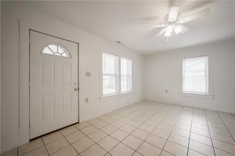 Living - 121 129 Main St, West Fork, AR 72774 photo 4 of 8