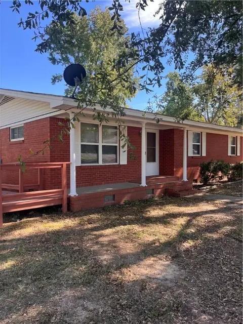 231 S Inglewood Ave, Russellville, AR 72801