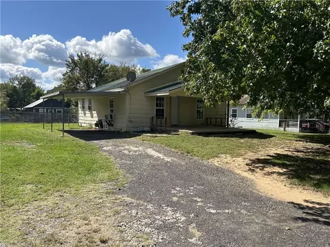 295 Camp St, Dover, AR 72837