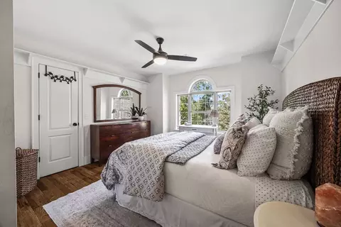 Bedroom - 10392 Cedar Pointe Dr, Lowell, AR 72745 photo 5 of 5
