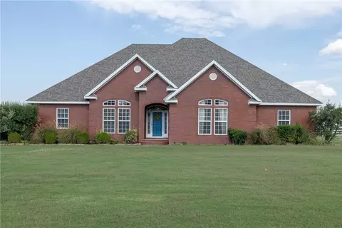 10948 Blue Sky Rd, Farmington, AR 72730