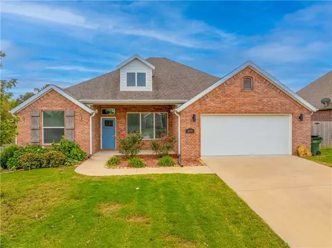 4371 Sonoma Falls St, Fayetteville, AR 72701