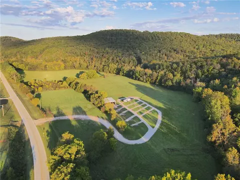 2792 Hwy 21, Kingston, AR 72742
