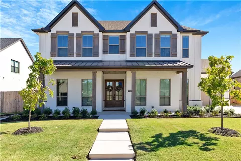4209 S 88th St, Bentonville, AR 72713