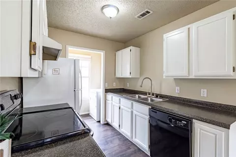 4064 Backus Ave, Springdale, AR 72762 photo 7