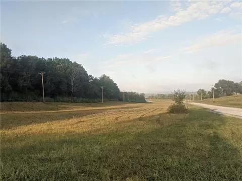 W Burls Way, Harrison, AR 72601