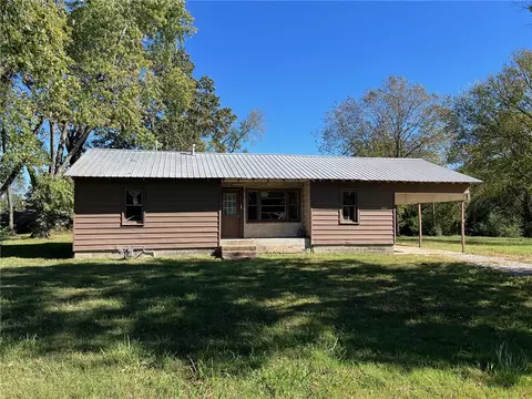 114 Emmanuel St, Yellville, AR 72687