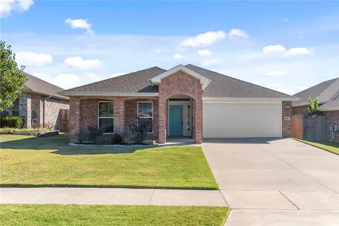 5908 NW Sherman St, Bentonville, AR 72713