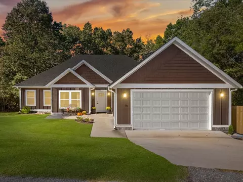 16 Witherby Dr, Bella Vista, AR 72714