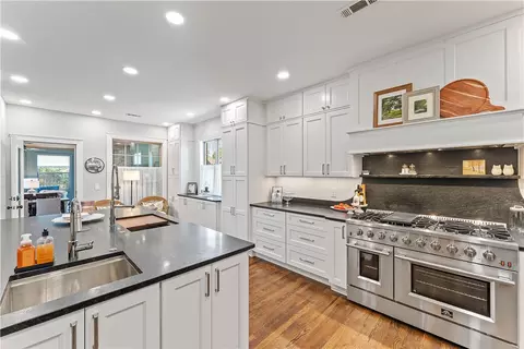 5204 SW Ridge Mont Rd, Bentonville, AR 72713