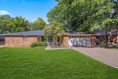 3006 Westmoreland Ave, Springdale, AR 72762