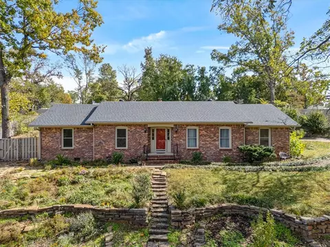 1606 Kimberly Pl, Bentonville, AR 72712