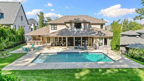 7030 W Shadow Valley Rd, Rogers, AR 72758